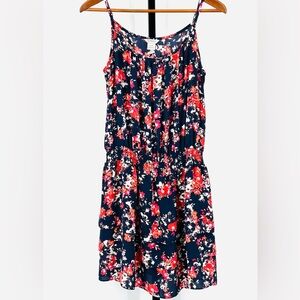ARIAT size Large Navy & Red Floral Dress with a Smocked Waist and Tiered Skirt